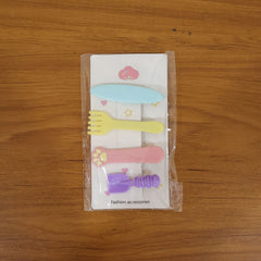 Cute Multi Design Hair Clips (4 Pc)